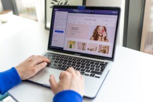 Shopify SEO: Boosting Rankings and Organic Traffic